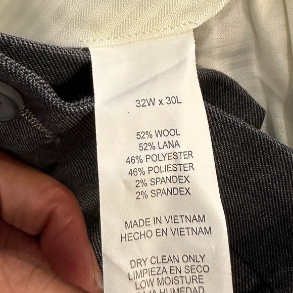 Suit - Picture 7 of 7